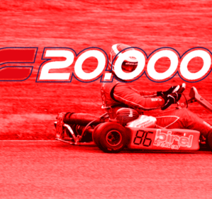 La Formule 20.000 vous souhaite 19.999 tours/minute de bonheur et présente sa saison 2022 ! La Formule 20.000 vous souhaite 19.999 tours/minute de bonheur et présente sa saison 2022 !